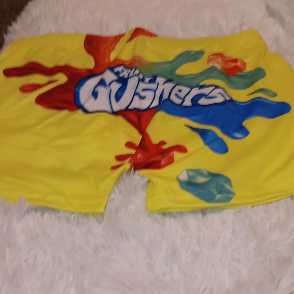 GUSHERS SHORTS